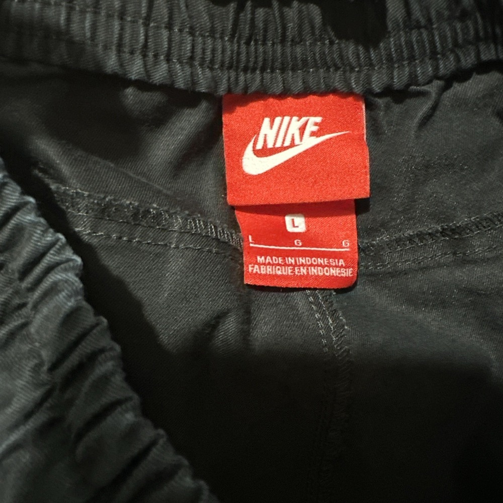 Nike Men's Pants Size‎ Large Black Drawstring Joggers Tapered - Picture 3 of 10